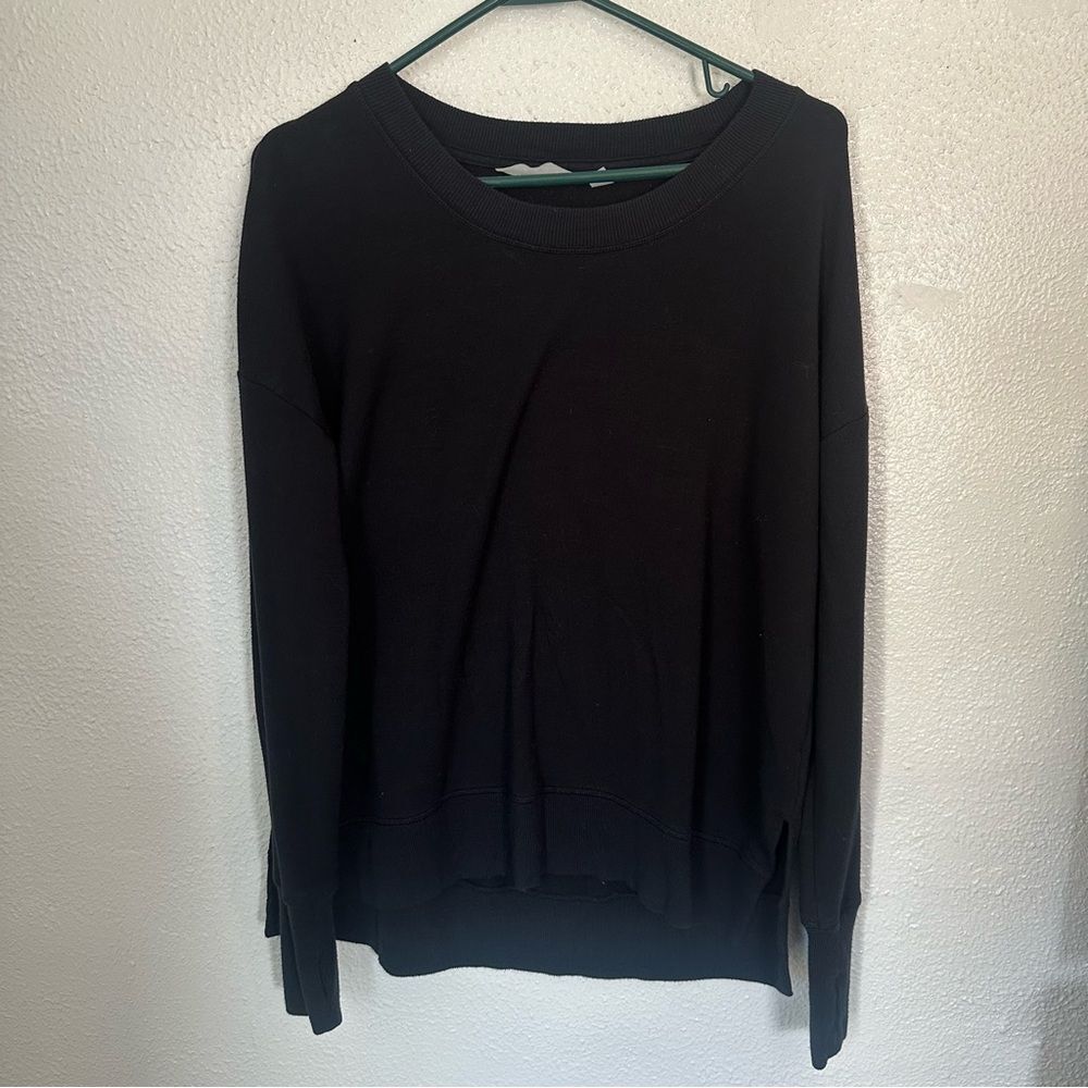 Athleta Small Black Pullover Crewneck Sweater
